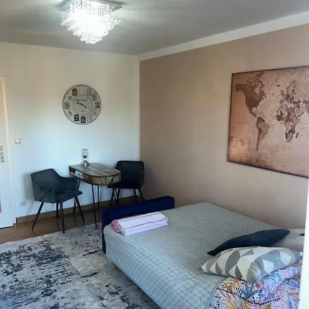 Beautiful Private - In A Shared Kamp alanı
