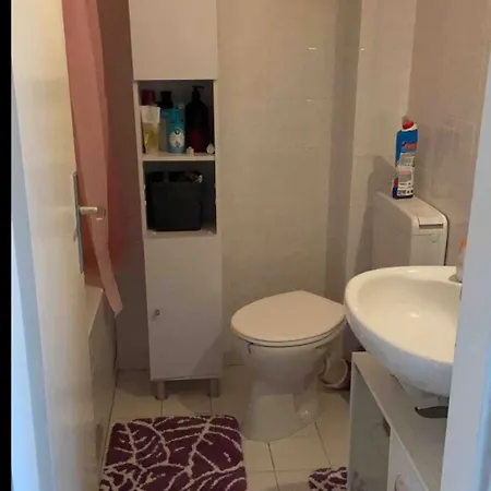 Beautiful Private - In A Shared 营地 慕尼黑